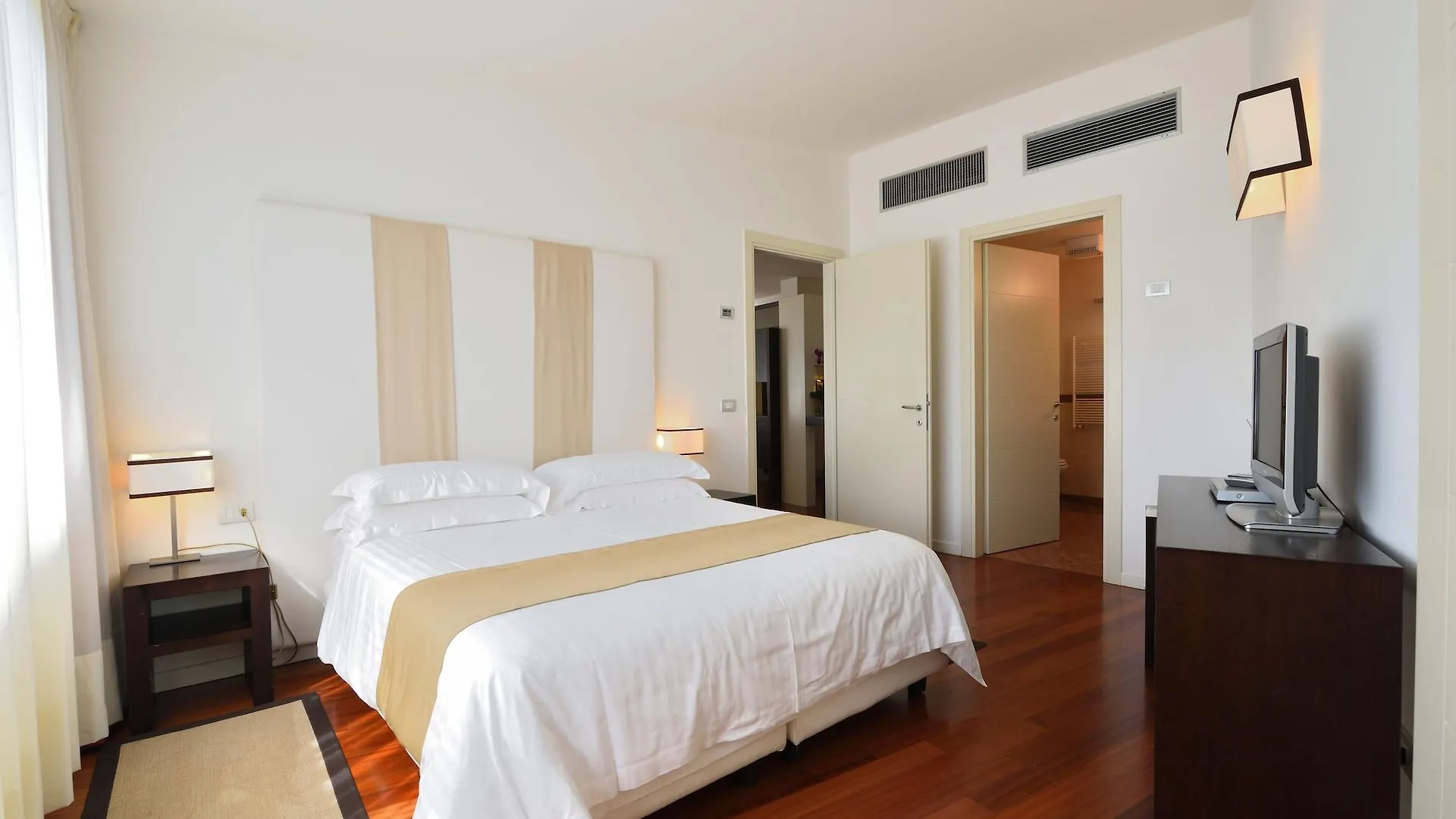 Aparthotel Eden Rock Resort Florence