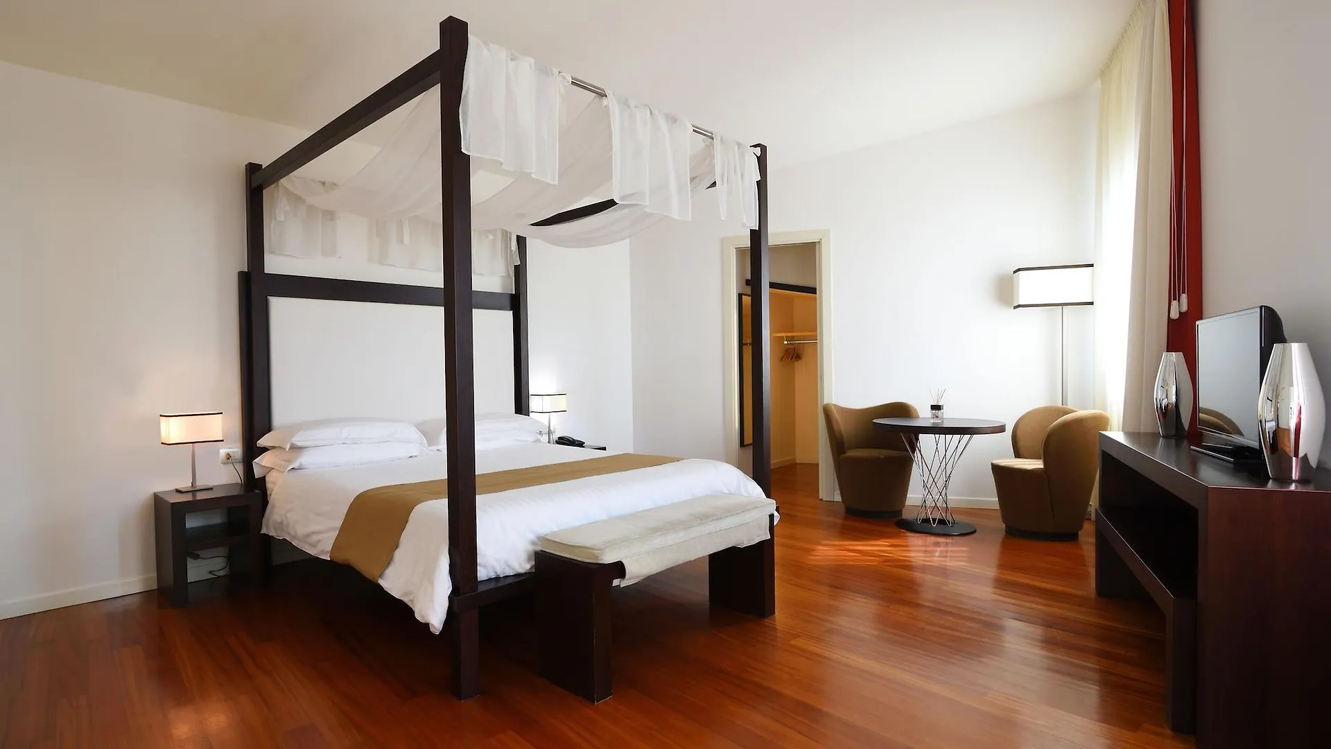Aparthotel Eden Rock Resort Florence