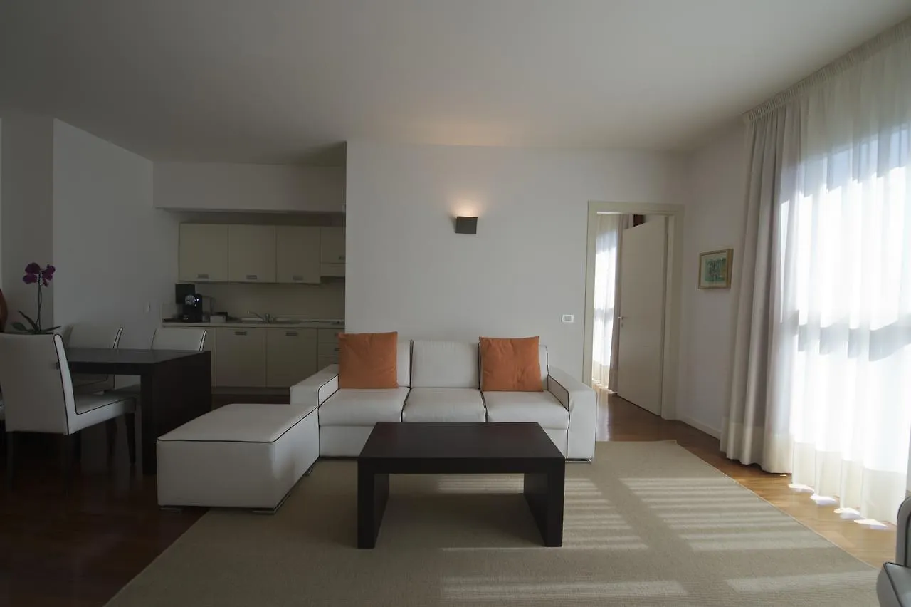 Eden Rock Resort Florence Aparthotel